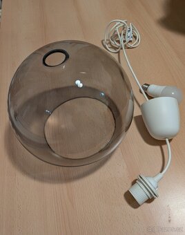 Skleněný lustr - 3