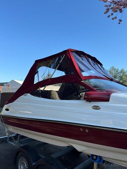 Motorový člun REGAL 1950 LSC - 3