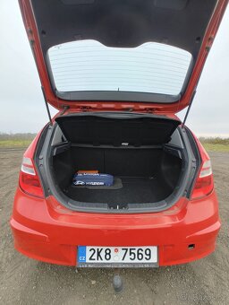 Hyundai i30 1.4 80kw - 3