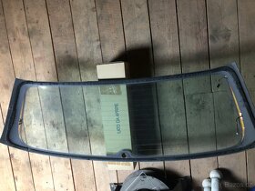 Vw Golf 5 3dv,kožené madlo ruční brzdy, okno 5dv, stahovačka - 3