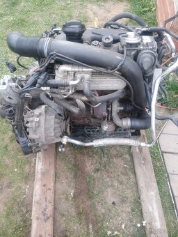 Motor Volkswagen Touran - 3