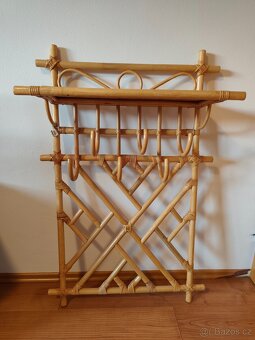 věšák nástěnný - 3