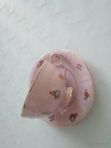 Hrnečky z růžového porcelánu (různé druhy 14ks) - 3