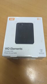 Externí disk WD Elements Portable 2TB černý - 3