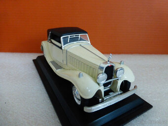 modely aut 1:43 11. - 3