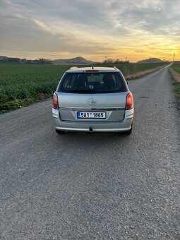 Prodám opel Astra H 1.6 16v 77kw R.V.2005… - 3
