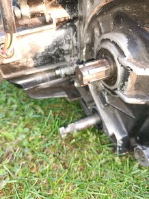 YUKI 250 ccm motor - 3