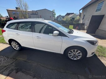 Ford Focus Titanium Kombi 1,5 EcoBoost 110kw - 3