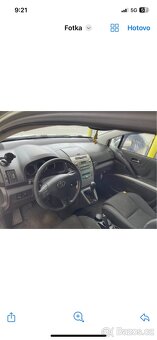 Toyota Corolla Verso 2.0 D - 3