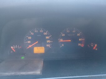 Jumpy najeto jen 139000km ,couvaci kamera - 3