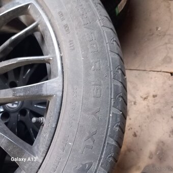 Disk r19 - 3