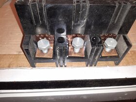 Jistič J2RU50A 30 Ampér - 3