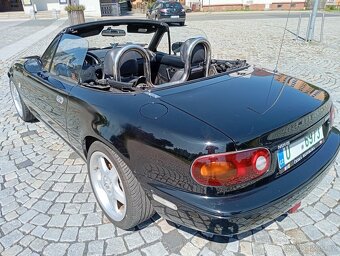 Prodám Mazda MX 5 Miata 1.6/16v - 3