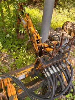 Podkop UNC + lžíce na sypké materiály - 3