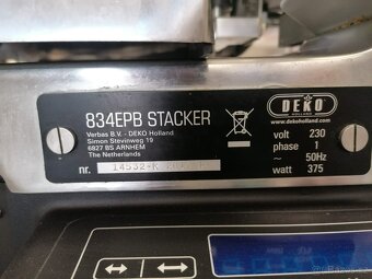 Nářezový stroj DEKO – Berkel 834 EPB Stacker - 3
