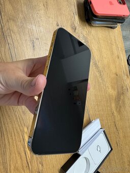 Apple iPhone 13 pro max 256gb zlaty - 3