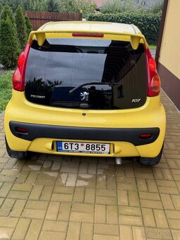 Prodám Peugeot 107 r. v. 2009 VELMI dobrý stav - 3