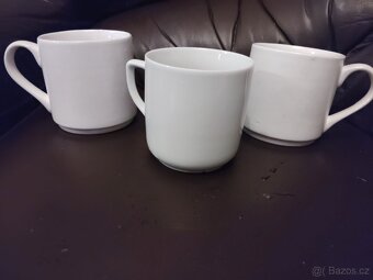 Velké bílé porcelánové hrnky - 3