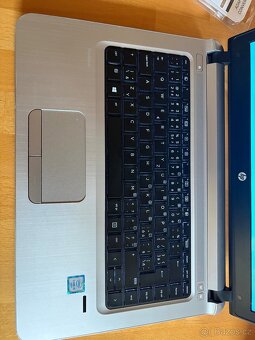 HP probook 440 - 3