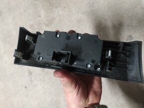 BMW E60/E61 vypínač světel - 3