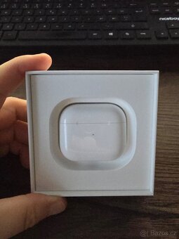 Apple AirPods 3. generace - 3