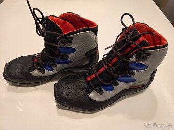 Běžkařské boty vel. 37, SNS - 3