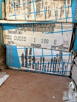 Dlažba 31,5x31,5 , 61m2 - 3