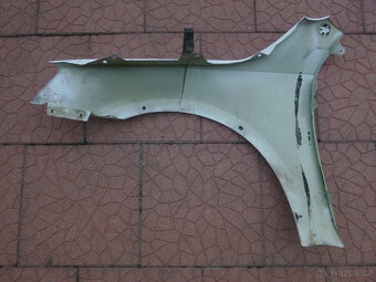 Škoda Octavia 3 III originál nárazník 5E0807221 blatník - 3