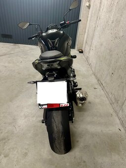 Kawasaki Z900 - 3