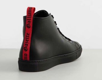 John Galliano vel.45 - 3