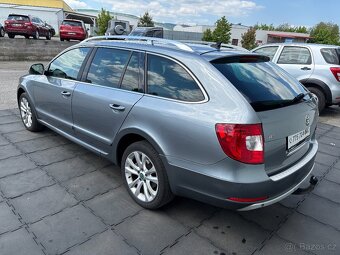 Škoda Superb 2.0TDi 103kW 4x4 DSG6 webasto, panorama, MY2013 - 3