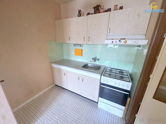 Pronájem bytu 2+kk 45m balkon Praha 3 Nad Ohradou - 3