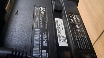 LCD monitor Dell 24 - 3