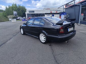 Octavia 1.8t 132kw rs manuál - 3