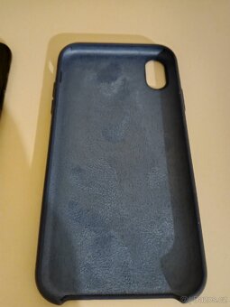 iPhone XR - 3