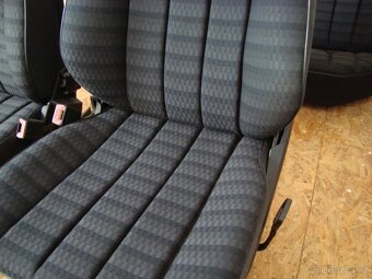 Mercedes Benz 190 w 201 -Sedadla - 3