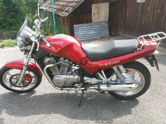 Suzuki 800 VX - 3