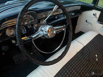 Pontiac Catalina - 3