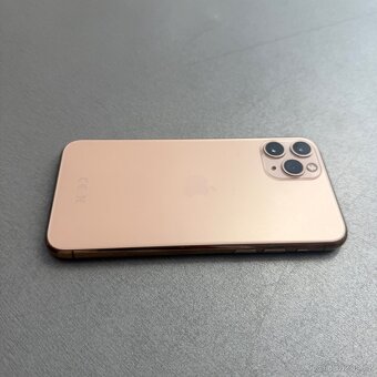iPhone 11 Pro 64GB zlatý, pěkný stav, 12 měsíců záruka - 3