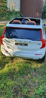 Dětské elektrické autíčko Volvo XC90 - 3