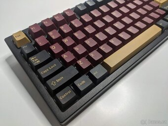 Custom bezdrátová mechanická klávesnice EPOMAKER - 3