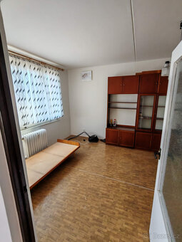 Pronájem bytu 2+kk Hradec Králové, Jungmannova - 3