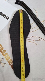 Dětské lední brusle 39 stélka 25,4cm 1x použité  nerez nůž - 3