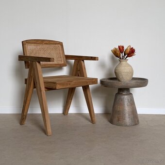 Mangový dřevěný kulatý konferenční stolek, šedý vintage kolo - 3