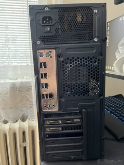Stolní počítač bez úložiště - 3