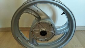 Honda NT 650V Deauville - přední kolo. - 3