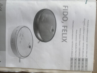 Robotický vysavač ETA - 3