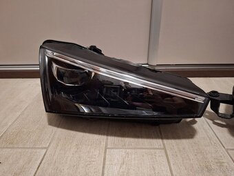 Škoda scala světla - 3