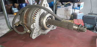 CBR 1000F 89 Alternátor - 3