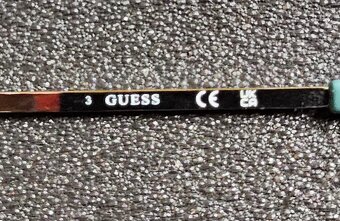 Nové sluneční brýle Guess GU7852 - 3